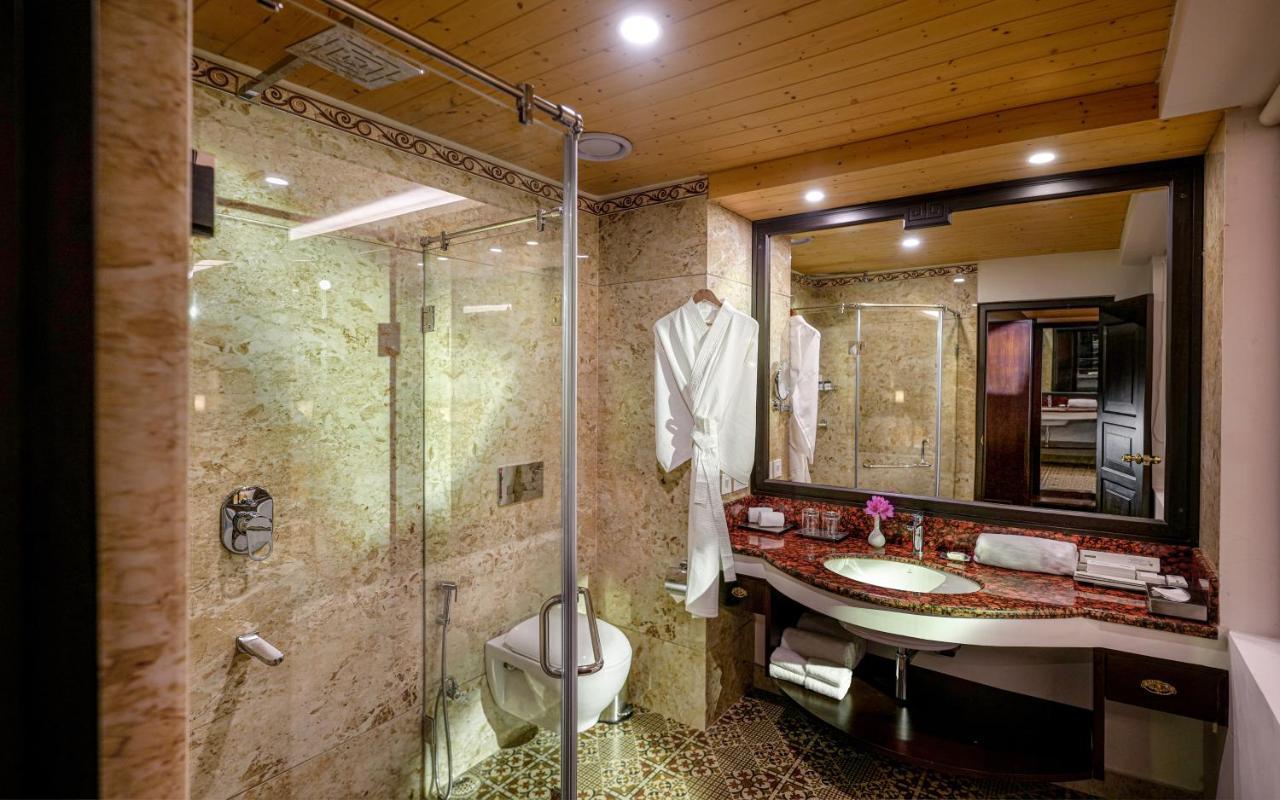 Denzong Regency- Luxury Mountain Retreat Spa & Casino Gangtok Eksteriør billede
