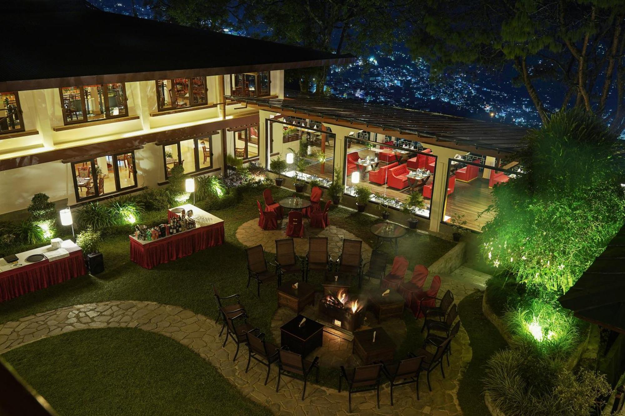 Denzong Regency- Luxury Mountain Retreat Spa & Casino Gangtok Eksteriør billede